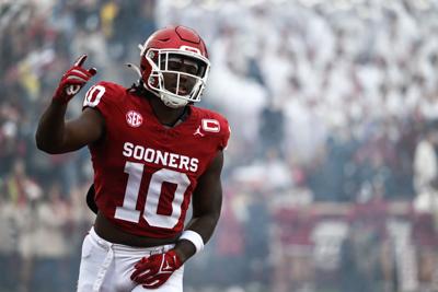 Oklahoma-Mississippi football