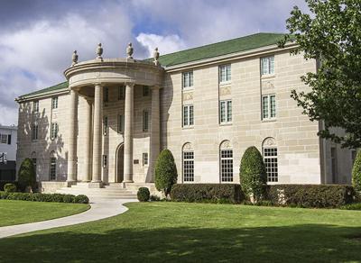 Beta Theta Pi Fraternity House