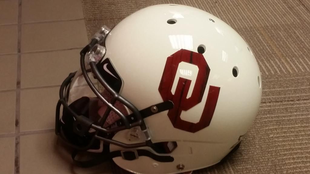 oklahoma sooners white helmets