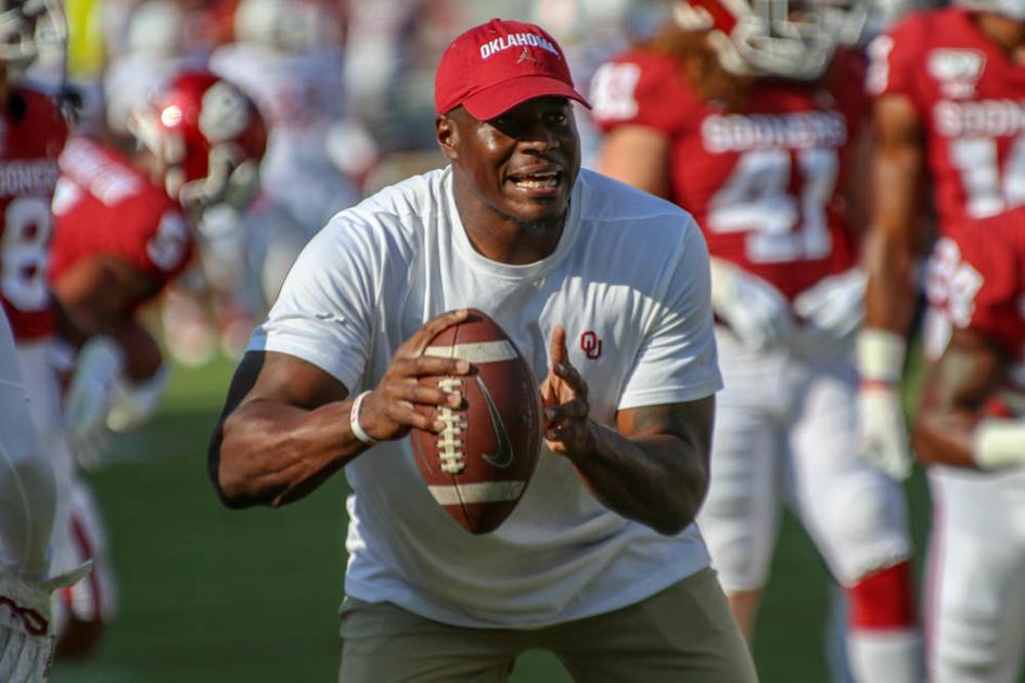 Ou Football Roy Manning S Infectious Energy Enthusiasm Brings
