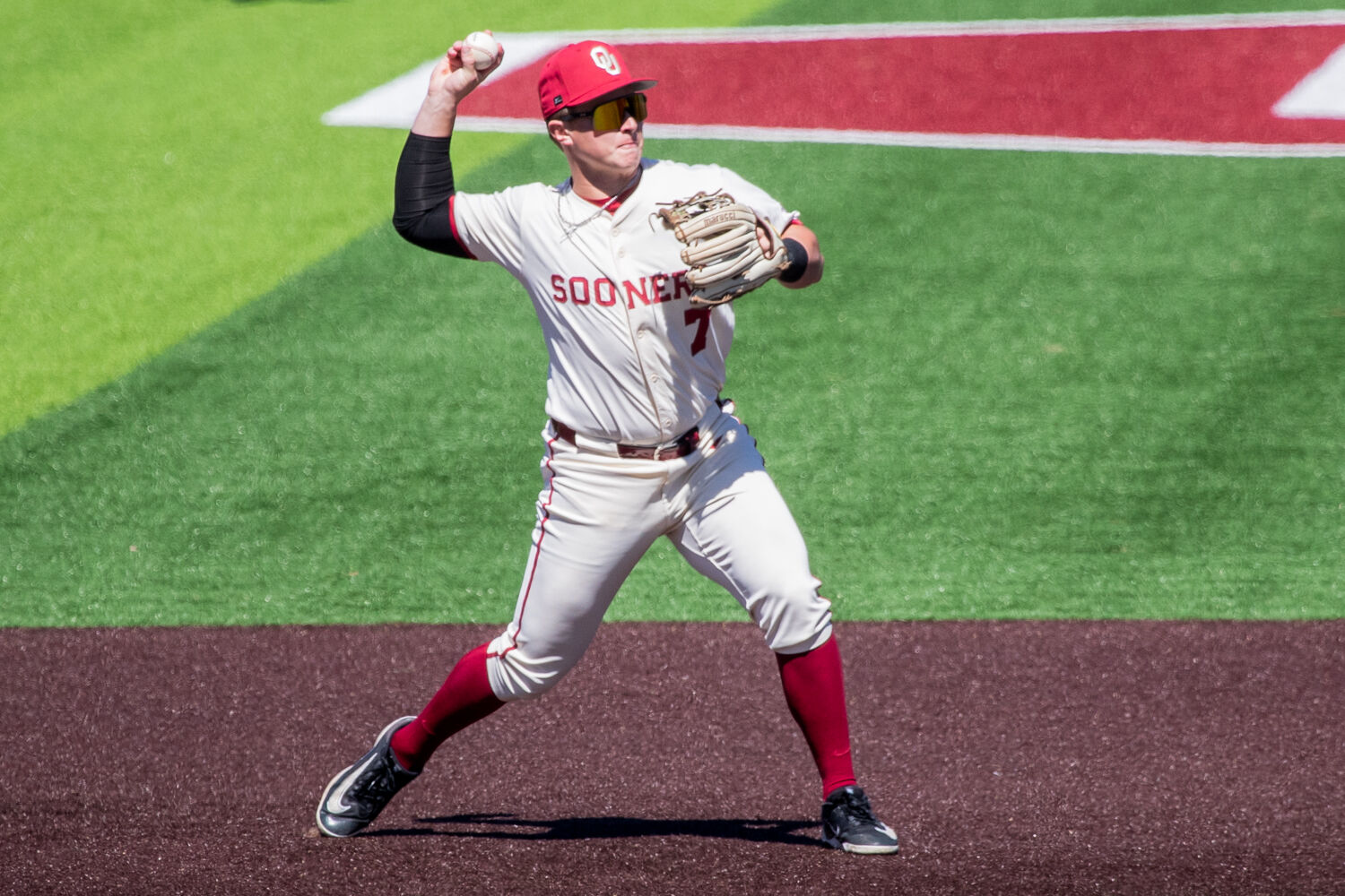 Exquisite Jaxon Willits Drives In A Run For The Sooners With A Double Abstract for Mobile Exquisite Jaxon Willits Drives In A Run For The Sooners With A Double Abstract for Mobile
