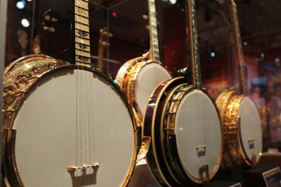 Jazz era banjos