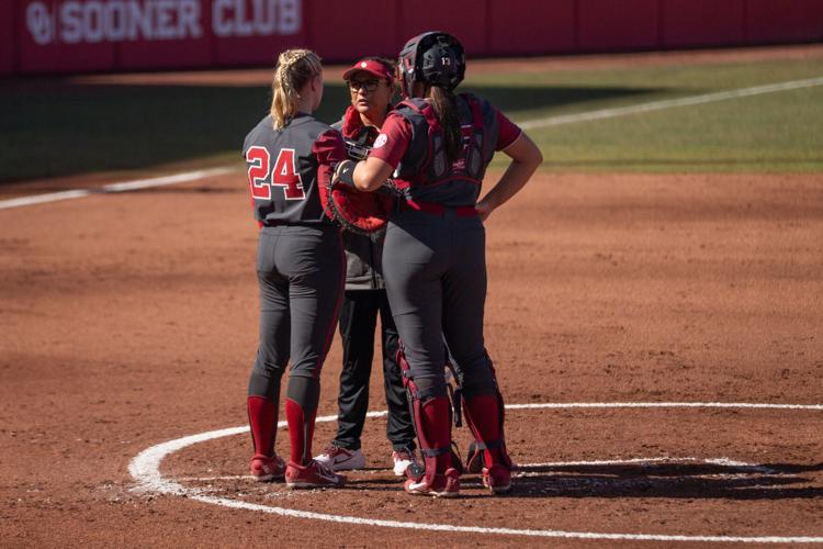 Oklahoma Sooners-Bowling Green Falcons softball