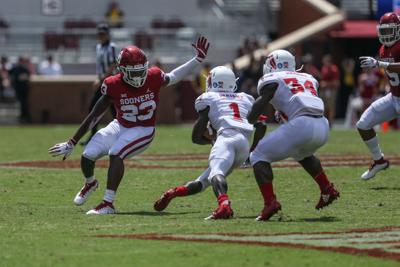 Ou Football Coaches Say Dashaun White Looks To Take Over Will