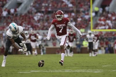 No. 2 Oklahoma's defense struggles against Tulane