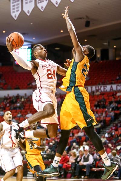 Rapid Reaction Men S Basketball Beats Northwestern State 90 68