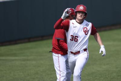 Ou Baseball Sooners Tyler Hardman Named D1 Baseball Midseason All American Sports Oudaily Com V blogger ot dekemvri 2010 g. ou baseball sooners tyler hardman