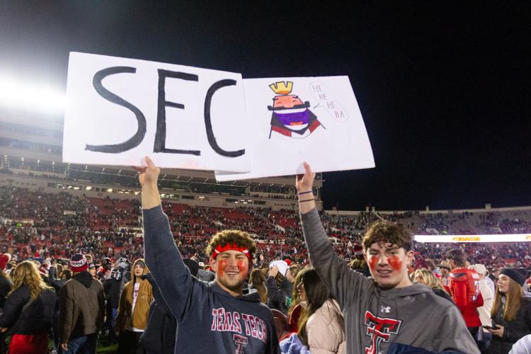 "SEC" sign