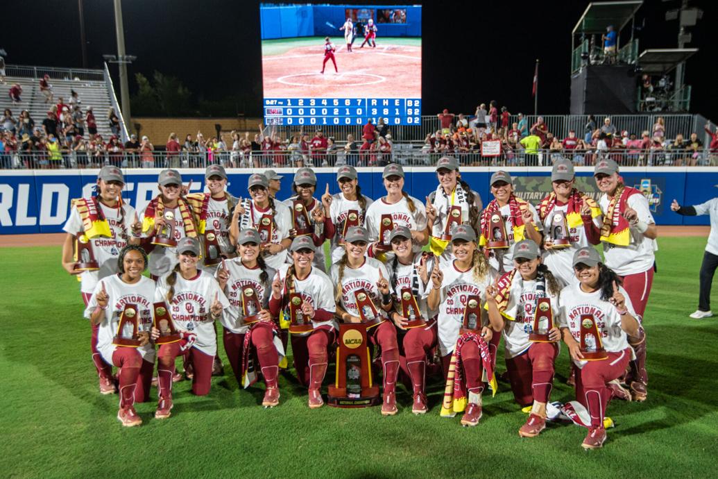 WCWS PHOTOS OU softball celebrates 3rd consecutive national