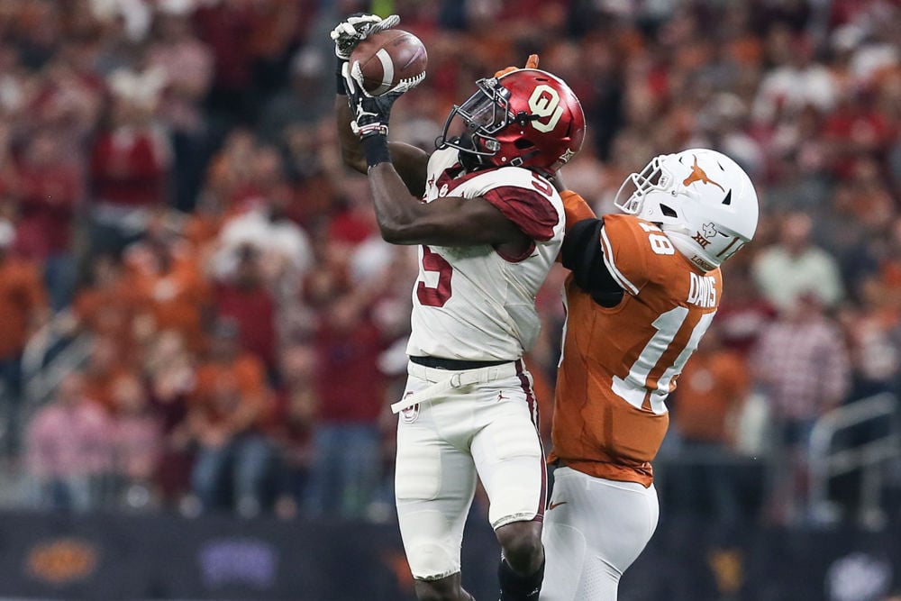 OU football: Marquise Brown leaves Big 12 Championship game with apparent  injury, Sports