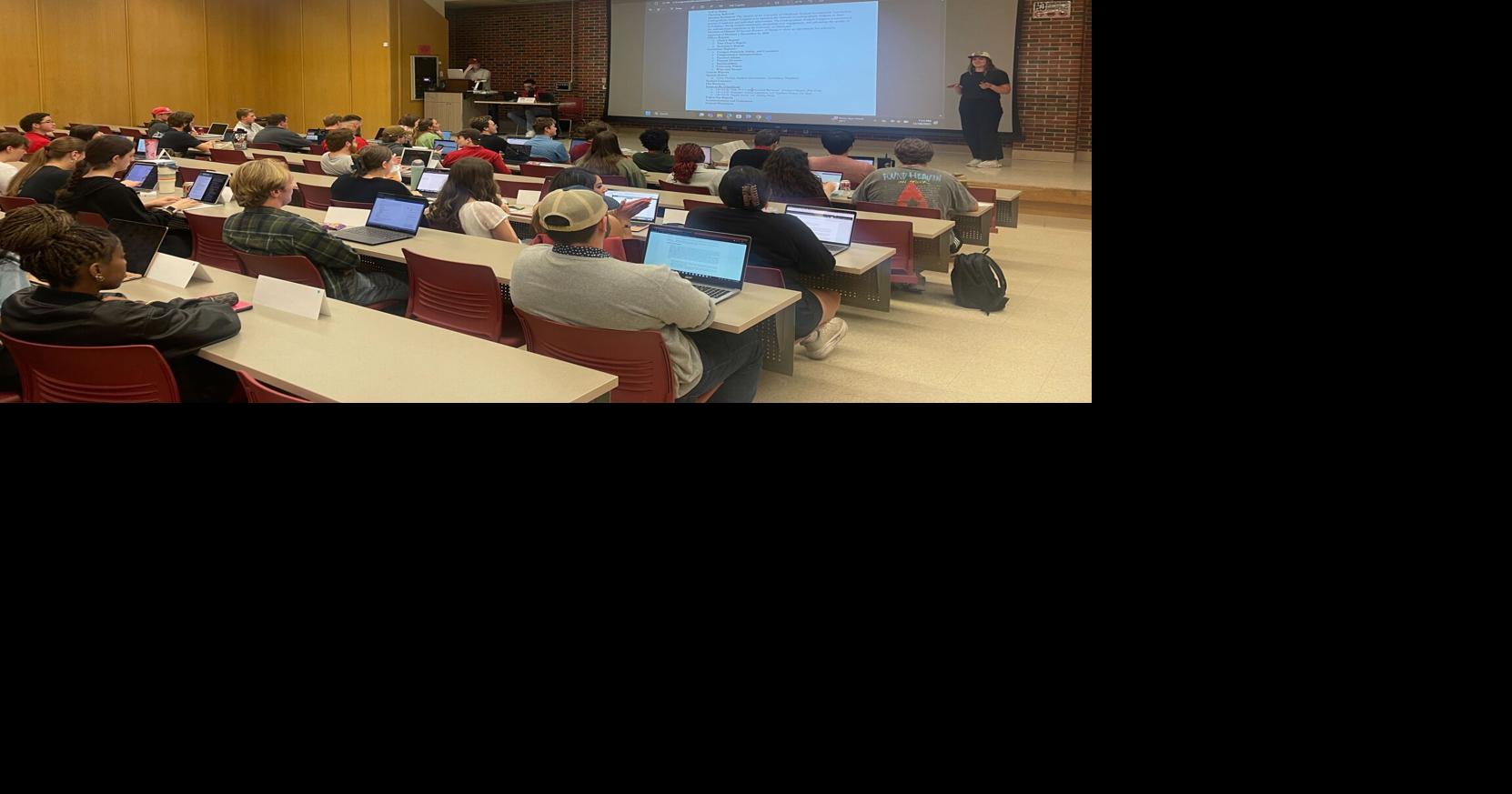 Undergraduate Student Congress amends election runoff procedures, conducts class supplies survey