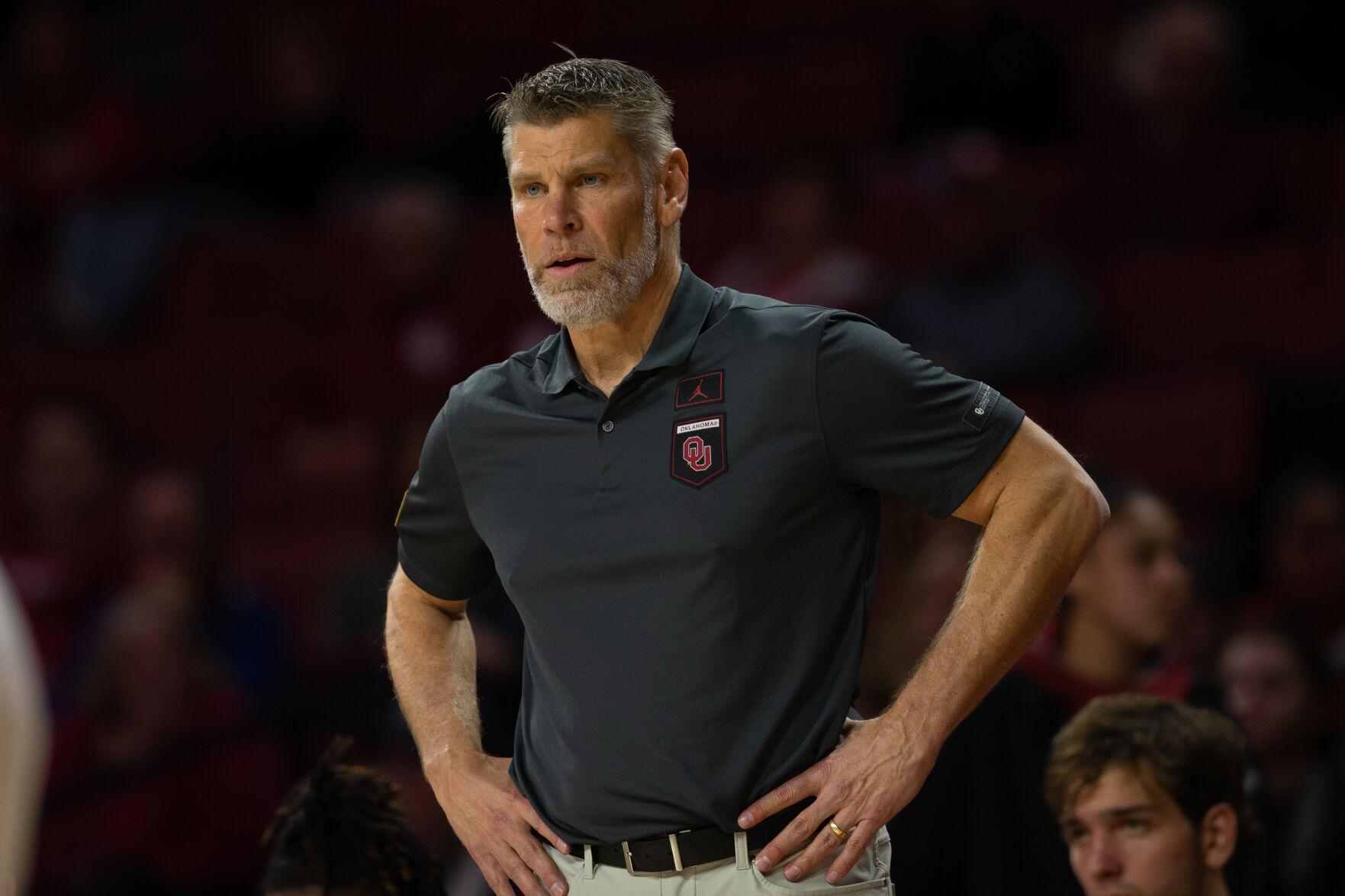 OU basketball Sooners' Porter Moser plans to hire new assistant coach