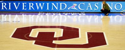 Oklahoma Sooners-Oral Roberts Golden Eagles women's basketball