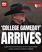 ESPN's 'College GameDay' arrives on South Oval ahead of College Football Playoff game against Alabama