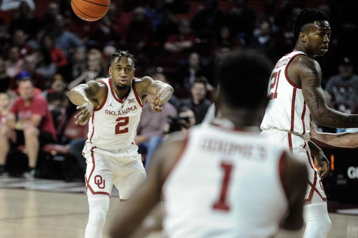 Ou Men S Basketball Sooners Extend Ncaa Tournament Hopes With Win
