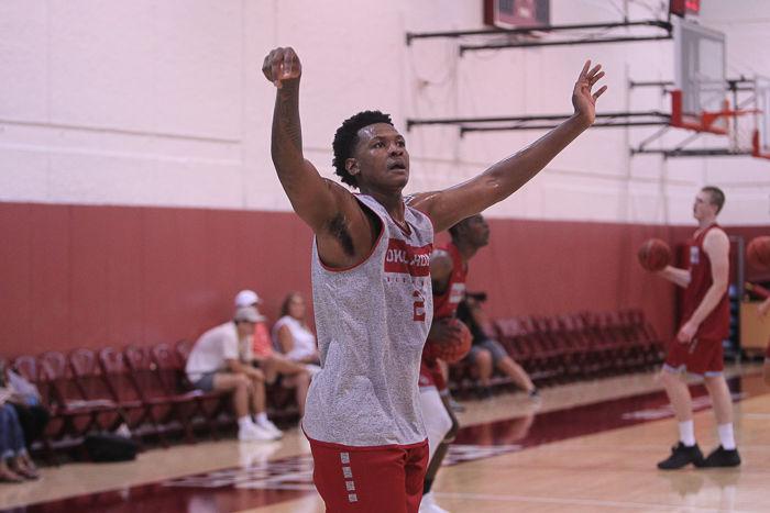Ou Men S Basketball Sooner Center Corbin Merritt Enters Transfer