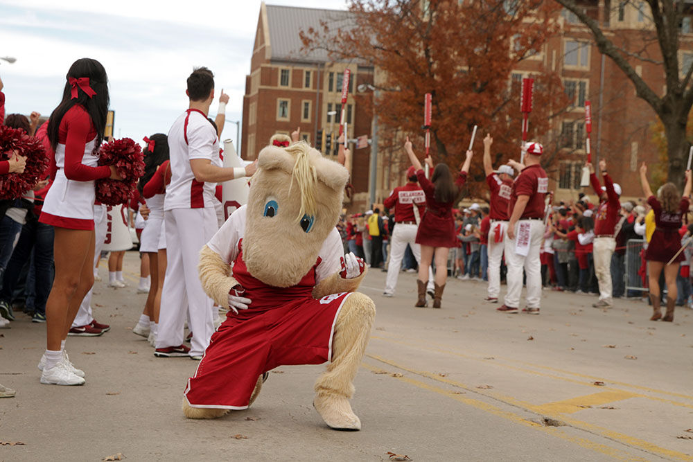 Oklahoma football: Sooners, fans before West Virginia game (photos ...