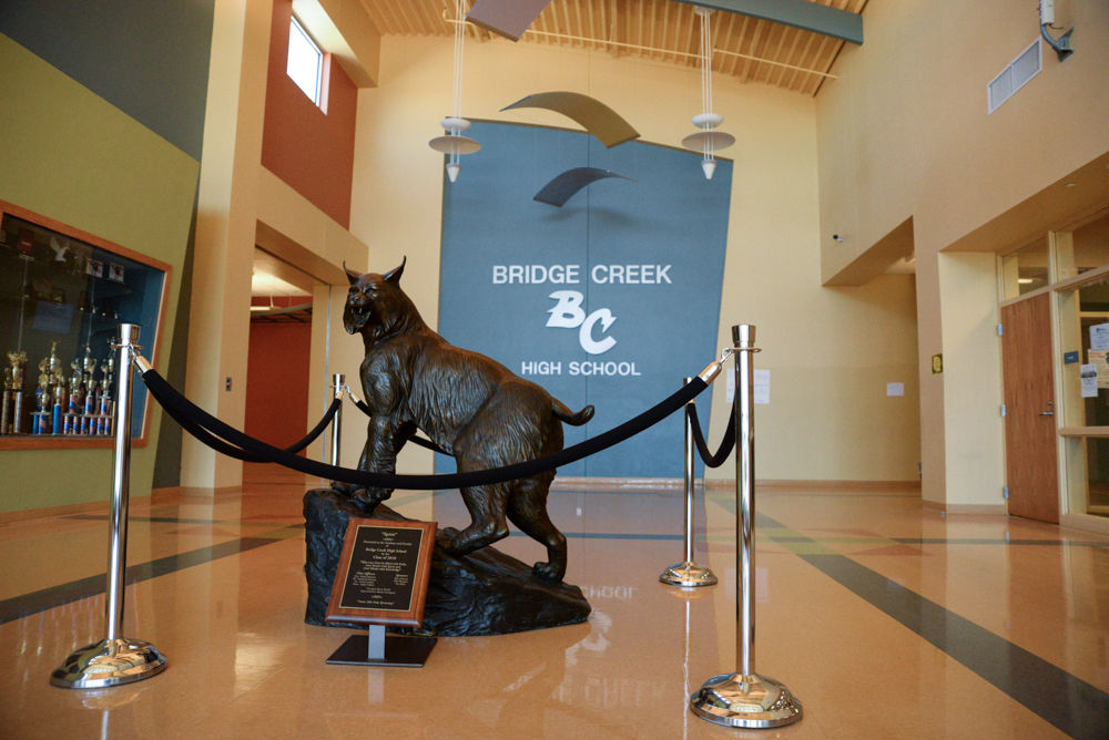 Oklahoma basketball Bridge Creek rallies around hometown legend Ryan