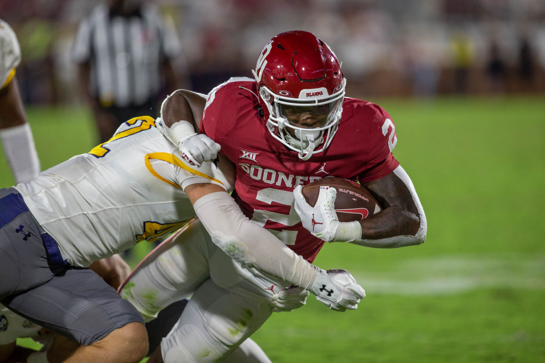 OU Football: WATCH Jovantae Barnes, DaShaun White, Woodi Washington ...