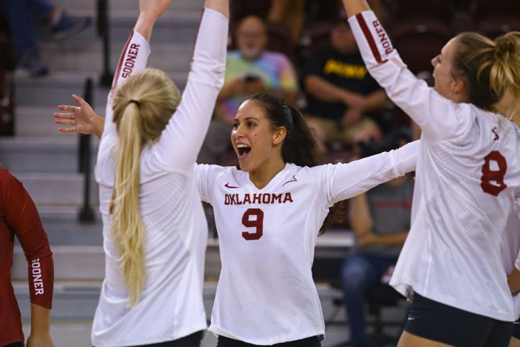 Ou Volleyball Sooners Defeat Abilene Christian Behind Megan Wilson Savannah Davisons 7002