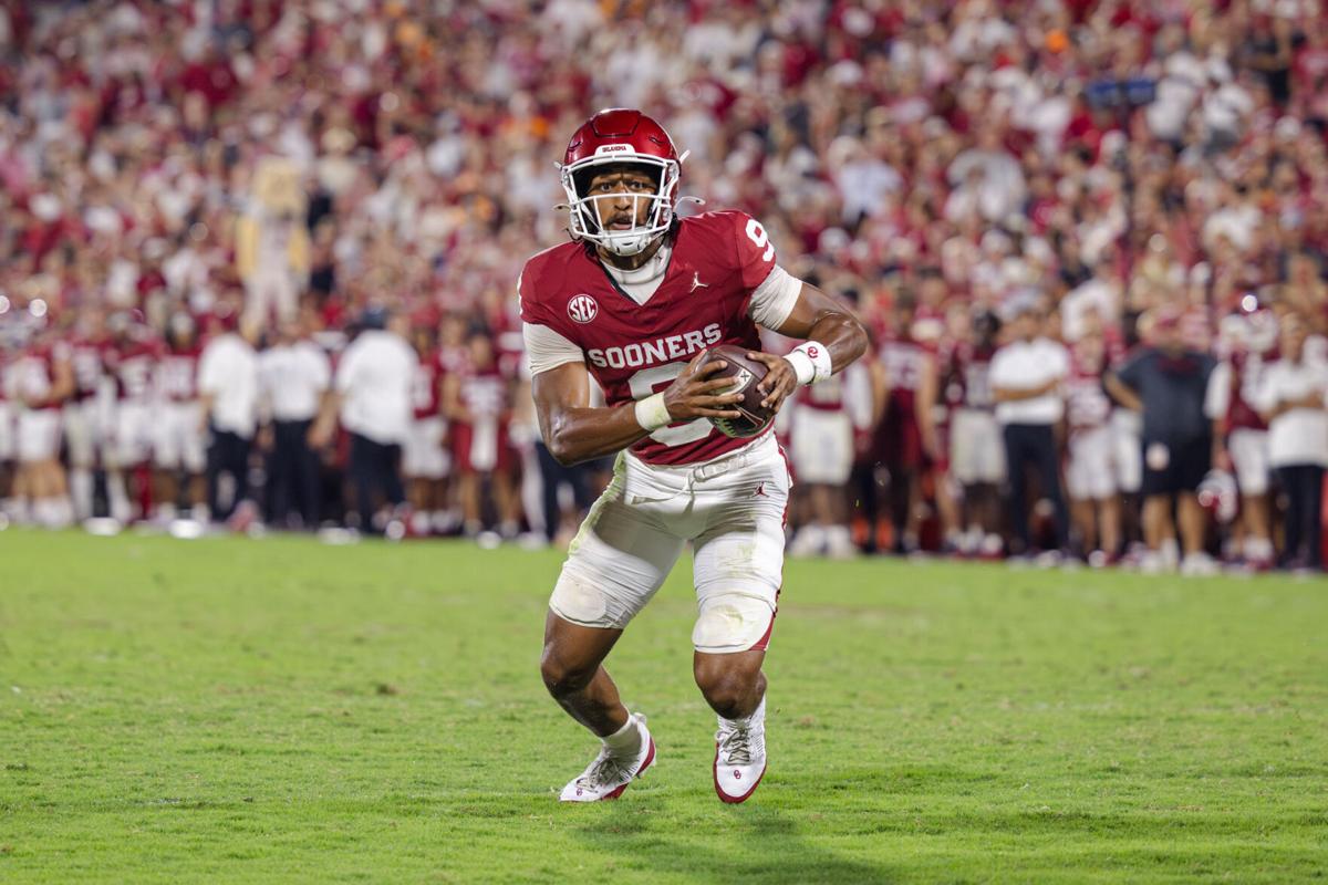 Michael Hawkins Jr. to start over Jackson Arnold for OU Sports