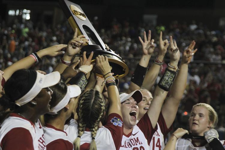 Sooners celebrate