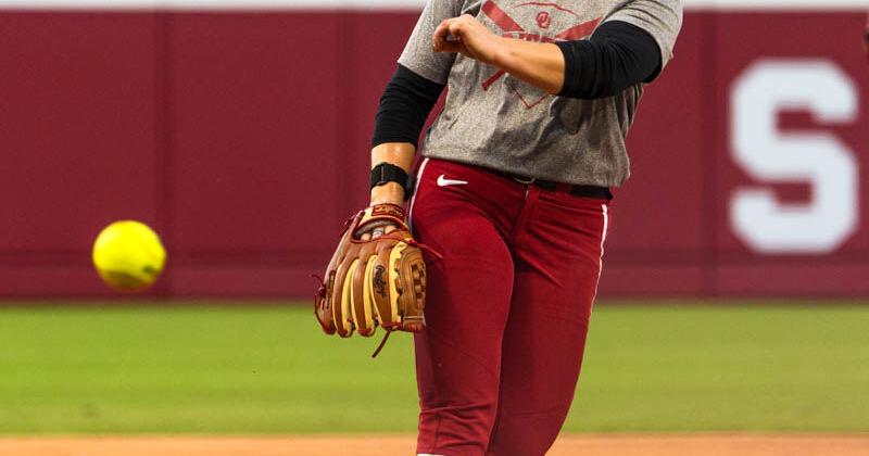 Photos: Oklahoma softball Battle Series game 3