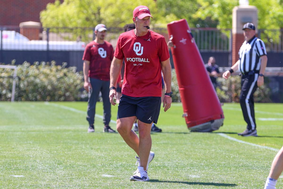 OU football hires Chuck Lillie as assistant general manager | Sports |  oudaily.com