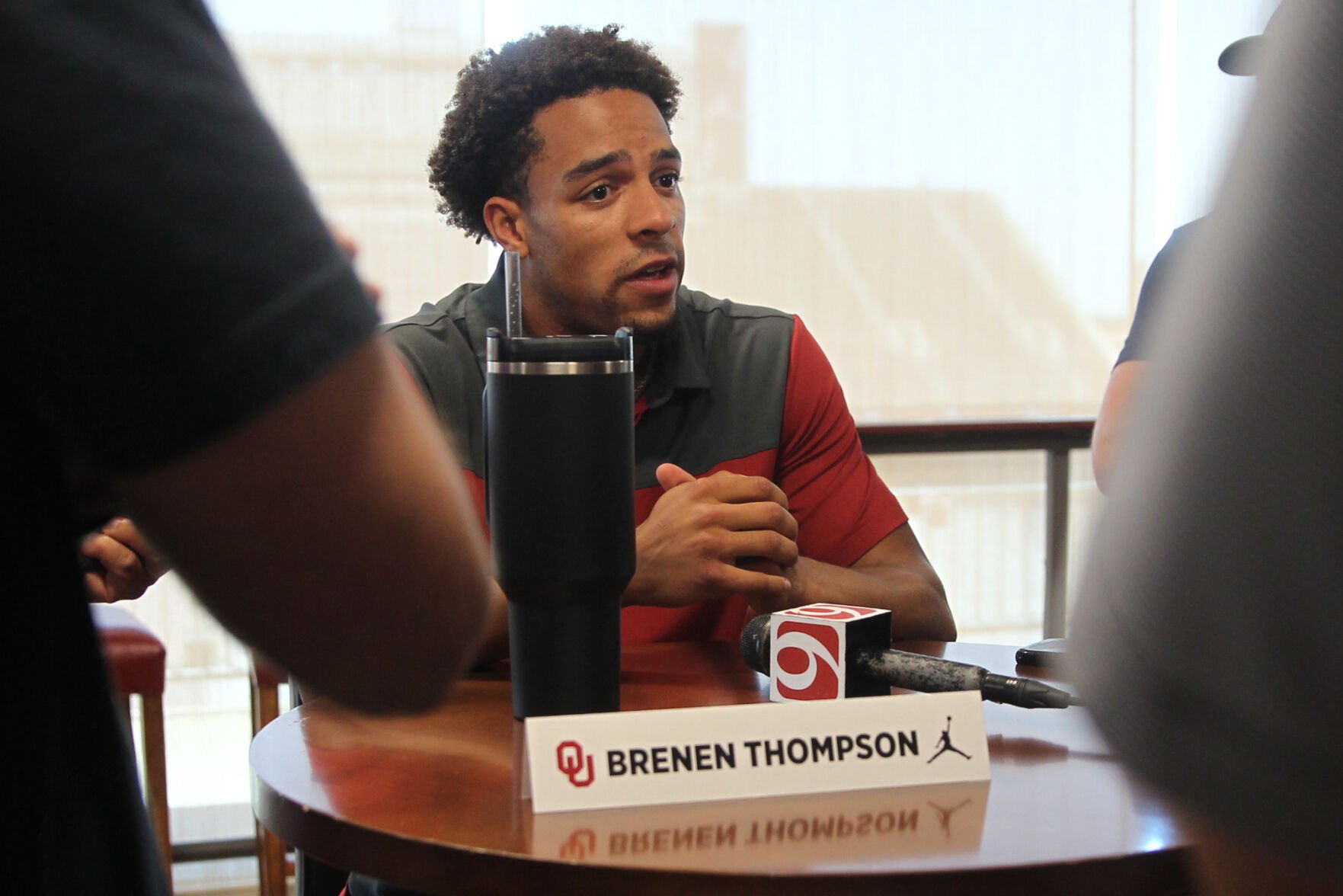 Brenen Thompson 2nd Player To Play For OU, UT | Sports | Oudaily.com