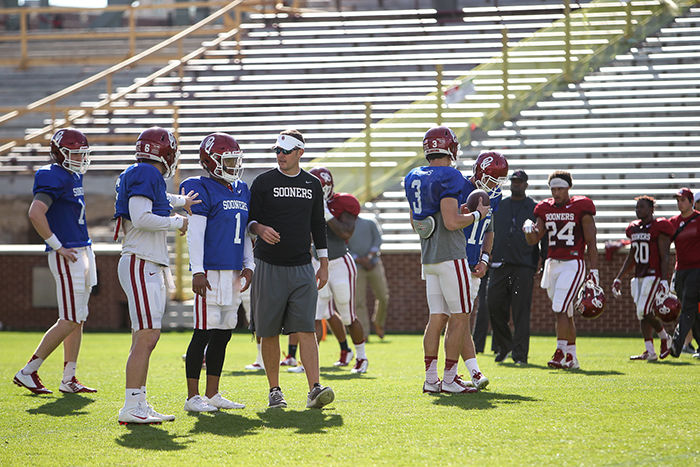 Coach Lincoln Riley