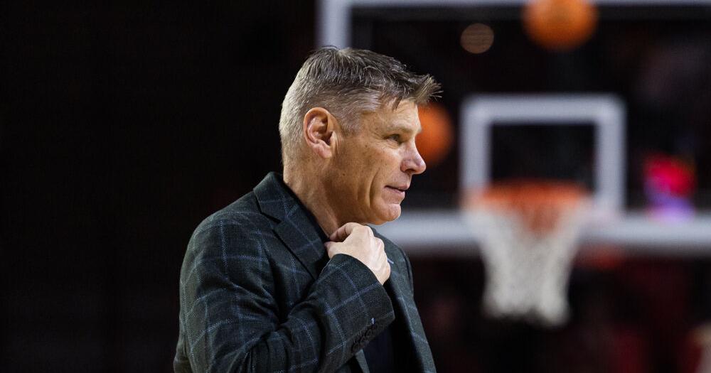 OU men’s basketball falls 89-66 at Tennessee after second-half drought