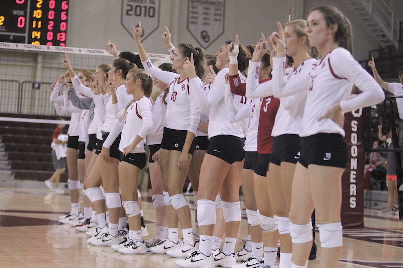 Ou Volleyball Sooners Land 2022 Outside Hitter Chloe Kaminski Sports Oudaily Com