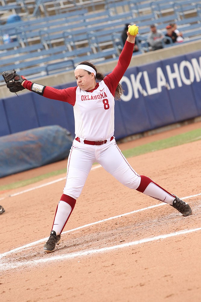 Oklahoma Softball Sooners Fired On All Cylinders To Defeat Uab In Final Game Of College
