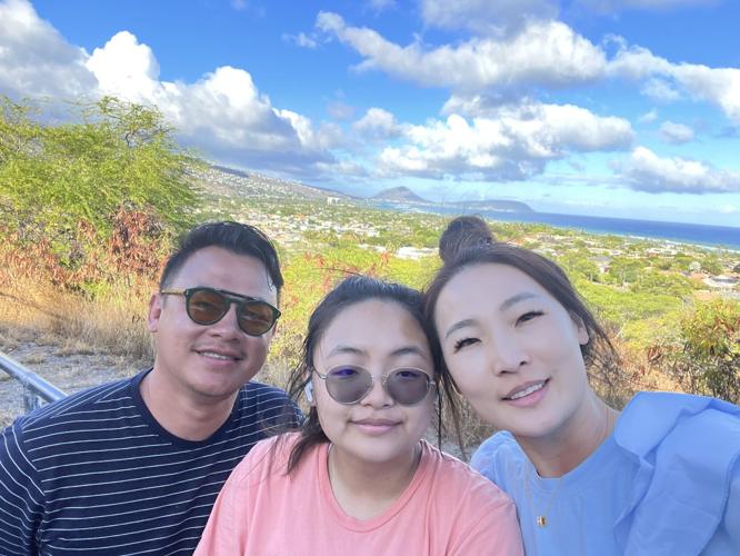 Viet Hoa Nguyen and his family
