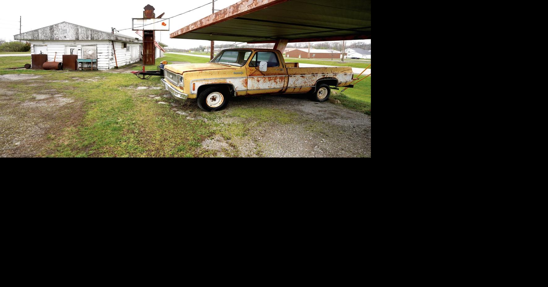 Photo exhibition during Oklahoma City Zine Fest to showcase images along historic Route 66