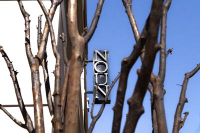 NOUN Hotel