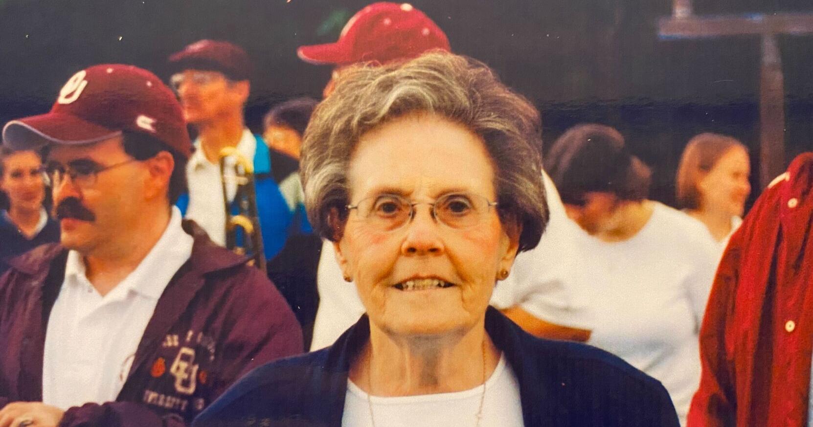 Ellen Vanderslice, Pride of Oklahoma alumna, 1st woman to march with band, dies at 103