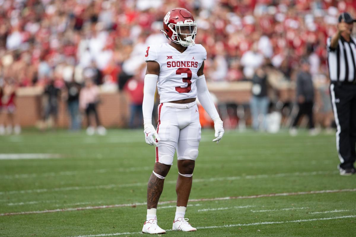 Oklahoma Freshmen: Getting a Jump on College Football — DB Robert  Spears-Jennings - Sports Illustrated Oklahoma Sooners News, Analysis and  More