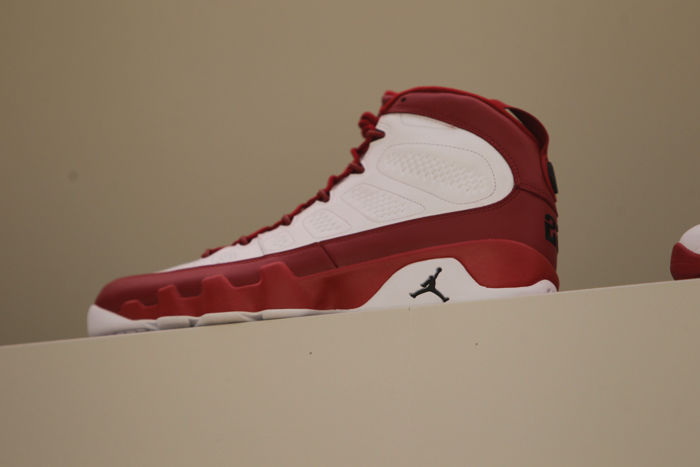 OUxJordan: Sooners display Jordan Brand shoes in OU colorway (photos ...