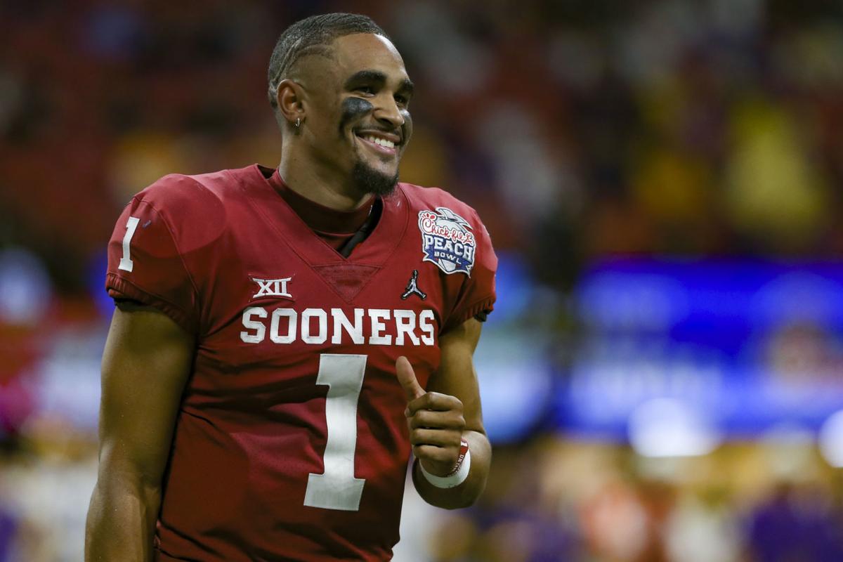 OU football: Jalen Hurts named Big 12 Male Athlete of the Year