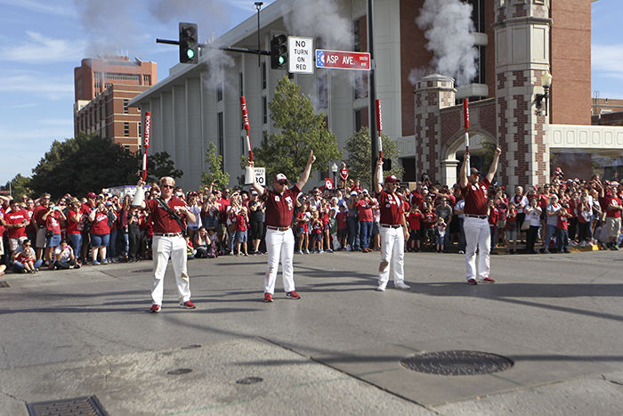 RUF-NEKS Start the Parade