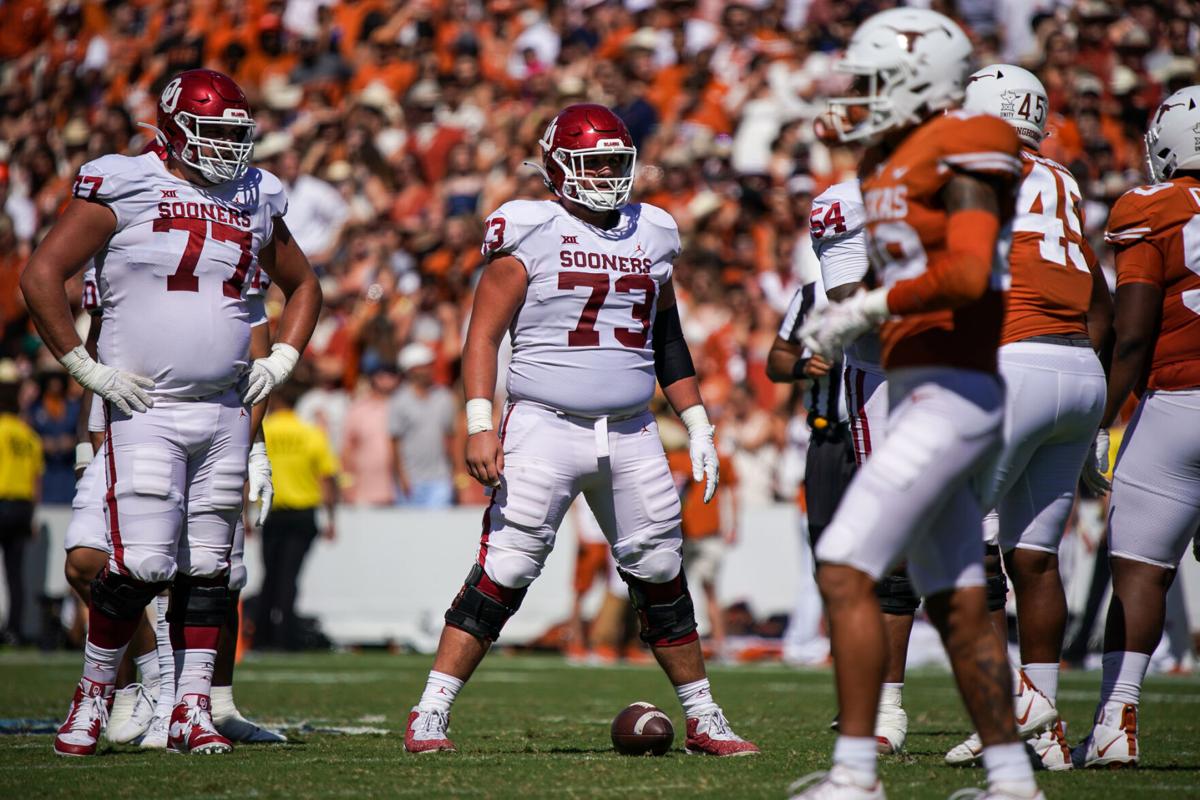 OU football: Andrew Raym learning importance of preparation amid  challenging transition to center | Sports | oudaily.com