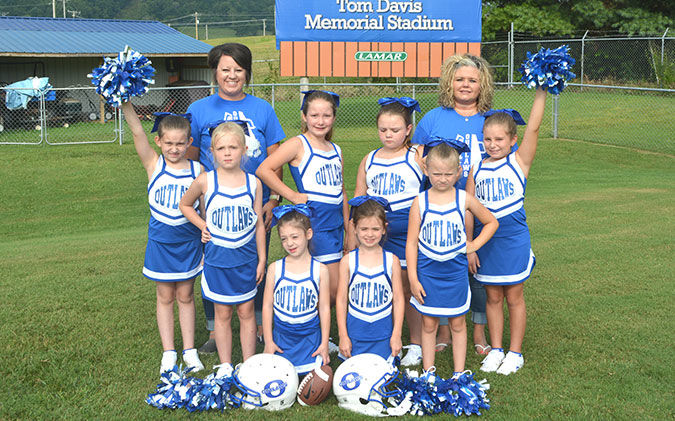 Outlaws Cheerleaders | Sports | overtoncountynews.com