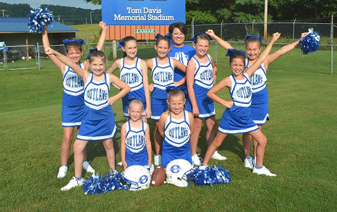 Outlaws Cheerleaders
