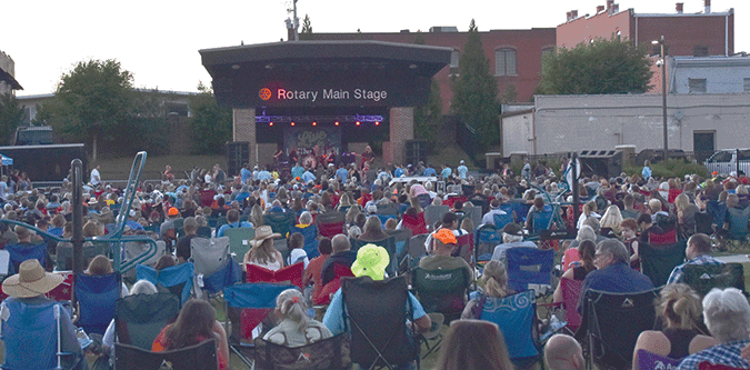 Massive crowd attends Kentucky Headhunters Live in Livingston