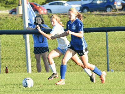 LA Soccer wins one, loses one