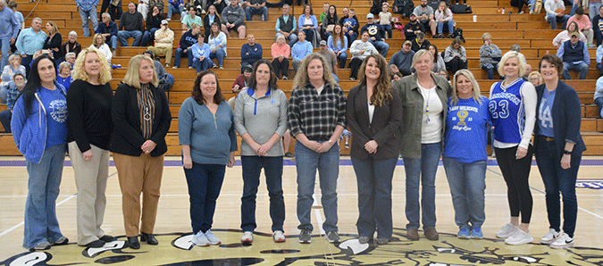 Blast from the Past - LA Lady Wildcats honored past State Tournament ...