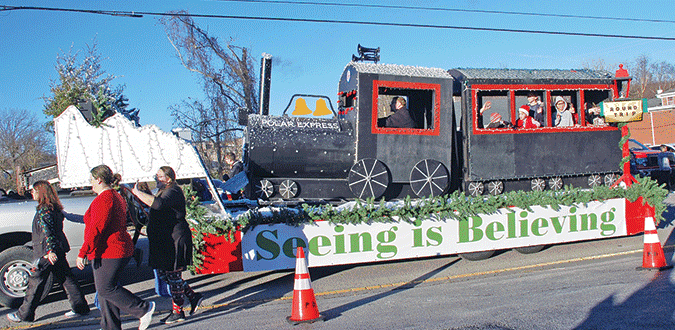 2022 Livingston Tn Christmas Parade Christmas Parade Held Sunday | News | Overtoncountynews.com