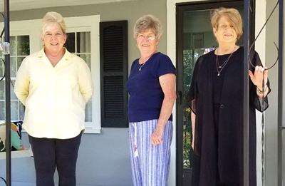 Livingston Civic and Garden Club installs new officers recently