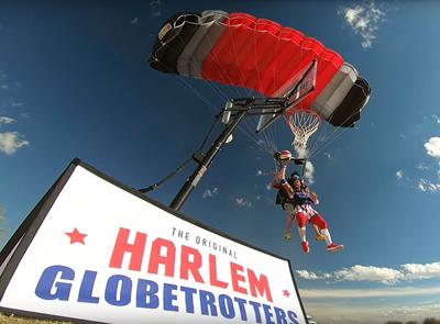 Globetrotter makes record lofty goal